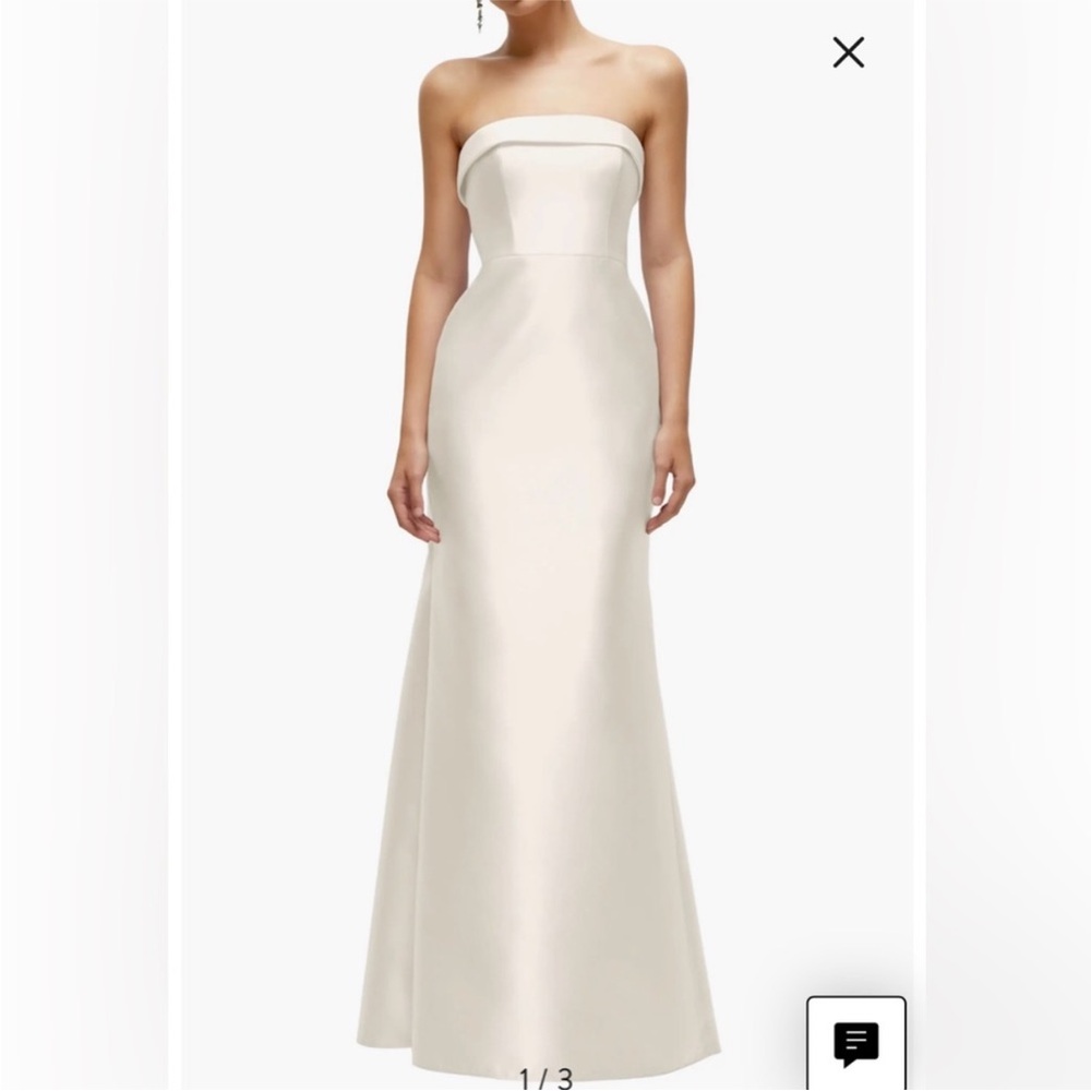 Alfred Sung Strapless Satin Trumpet Gown